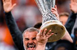 冲刺阶段里尔绝杀压哨：葡超节点到来，球迷炸锅，细节决定成败的简单介绍贝博官方入口