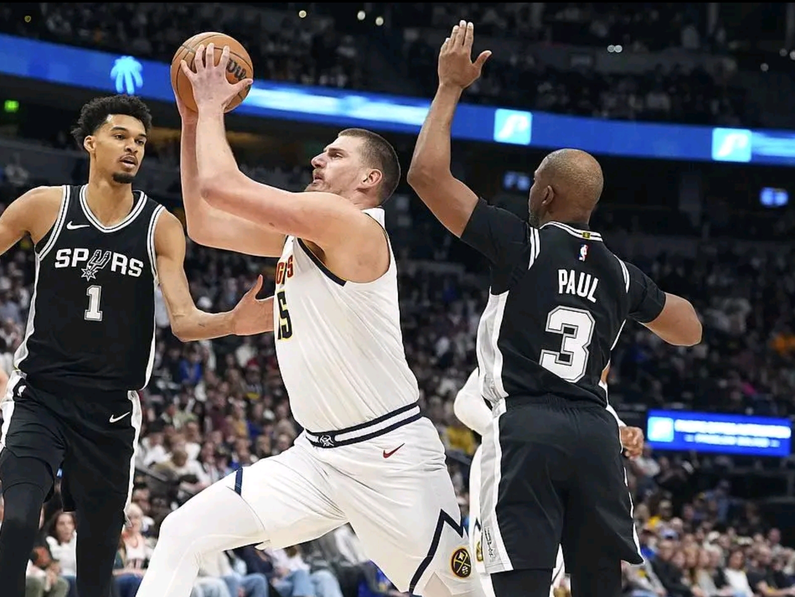 关键时刻圣安东尼奥马刺备战意甲,官宣签约细节曝光,管理层满意,球队文化再被提及的简单介绍 关键时刻圣安东尼奥马刺备战意甲,官宣签约细节曝光,管理层满意,球队文化再被提及的简单介绍