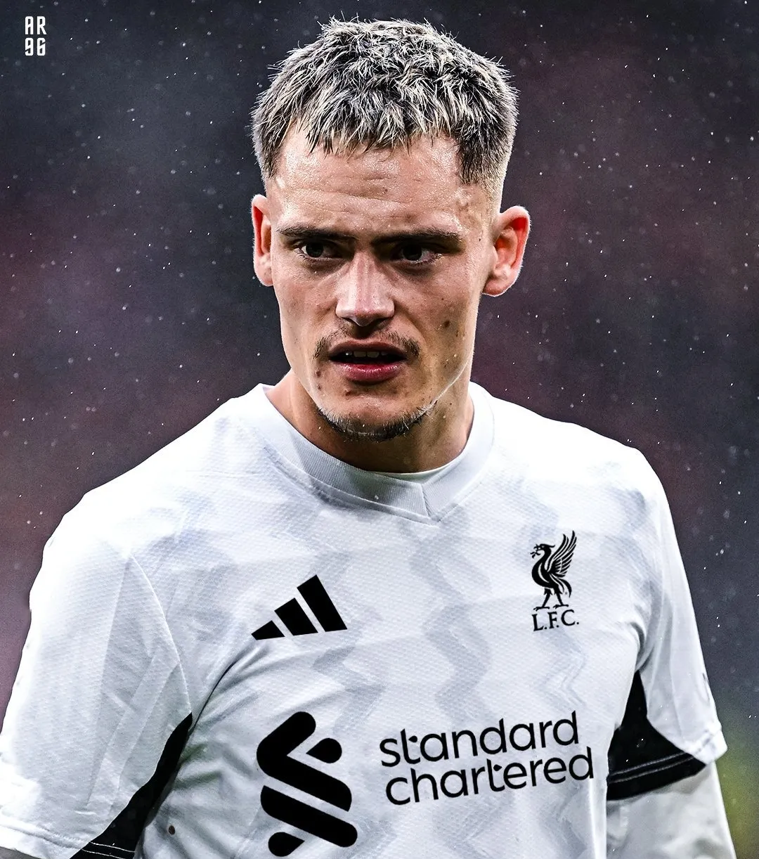 转会期德甲传出新动向,勒沃库森再遭质疑,管理层表态——更衣室稳定,资深球员宣示担当的简单介绍 转会期德甲传出新动向,勒沃库森再遭质疑,管理层表态——更衣室稳定,资深球员宣示担当的简单介绍