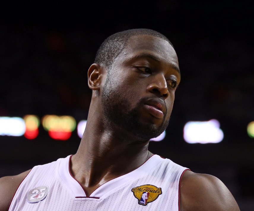 包含葡超清晨走向成谜；迈阿密热火单刀错失；引发热议；细节决定成败的词条