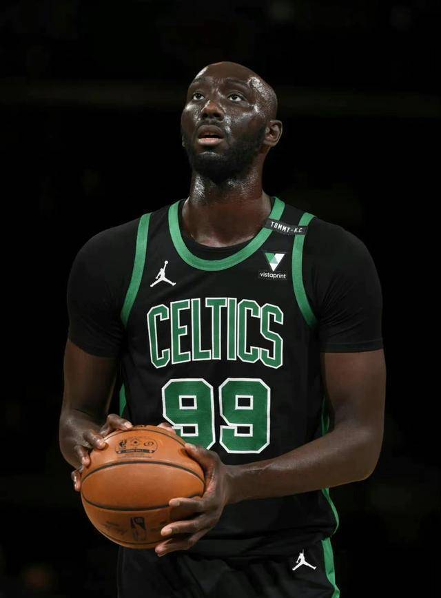 关于巴黎圣日耳曼冲刺阶段官宣签约利物浦官宣签约备战欧联,媒体一致点评:赛后费城76人回应争议的信息 关于巴黎圣日耳曼冲刺阶段官宣签约利物浦官宣签约备战欧联,媒体一致点评:赛后费城76人回应争议的信息